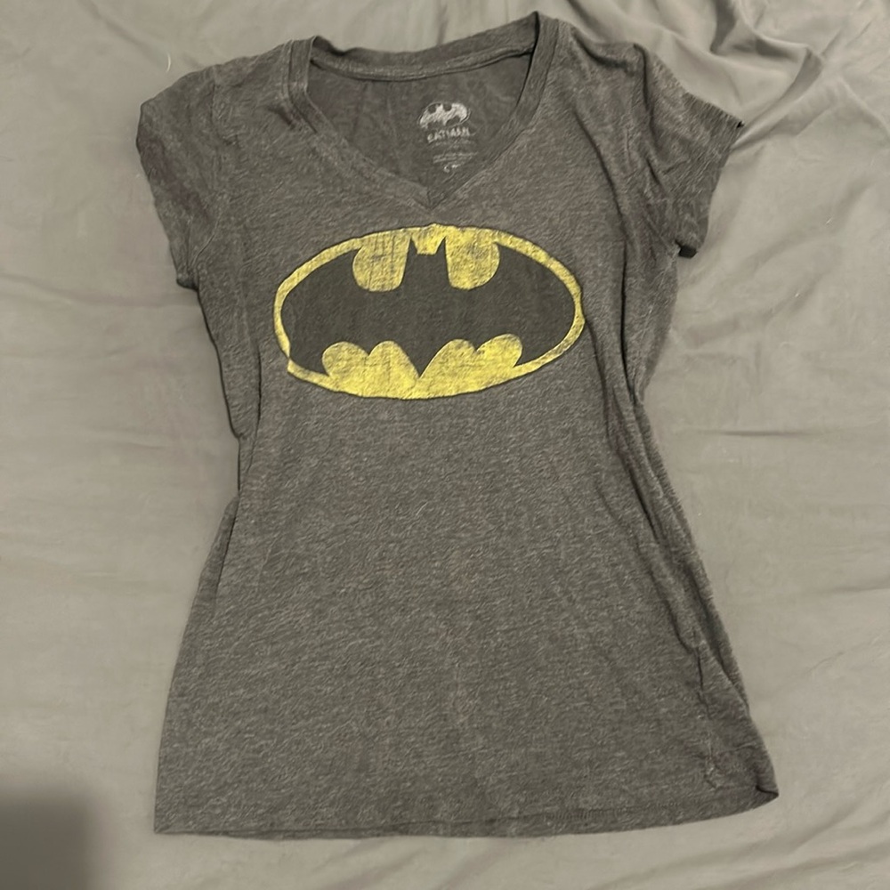 Batman v neck